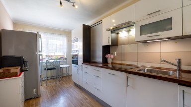 Prodej rodinného domu 2+1,3+1 m2,s pozemkem 327 m2 - Nové Strašecí 