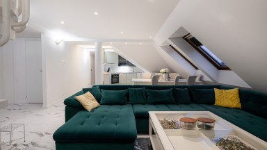 Prodej mezonetového bytu 5+KK, 130 m2 - Rakovník, ul. Nádražní